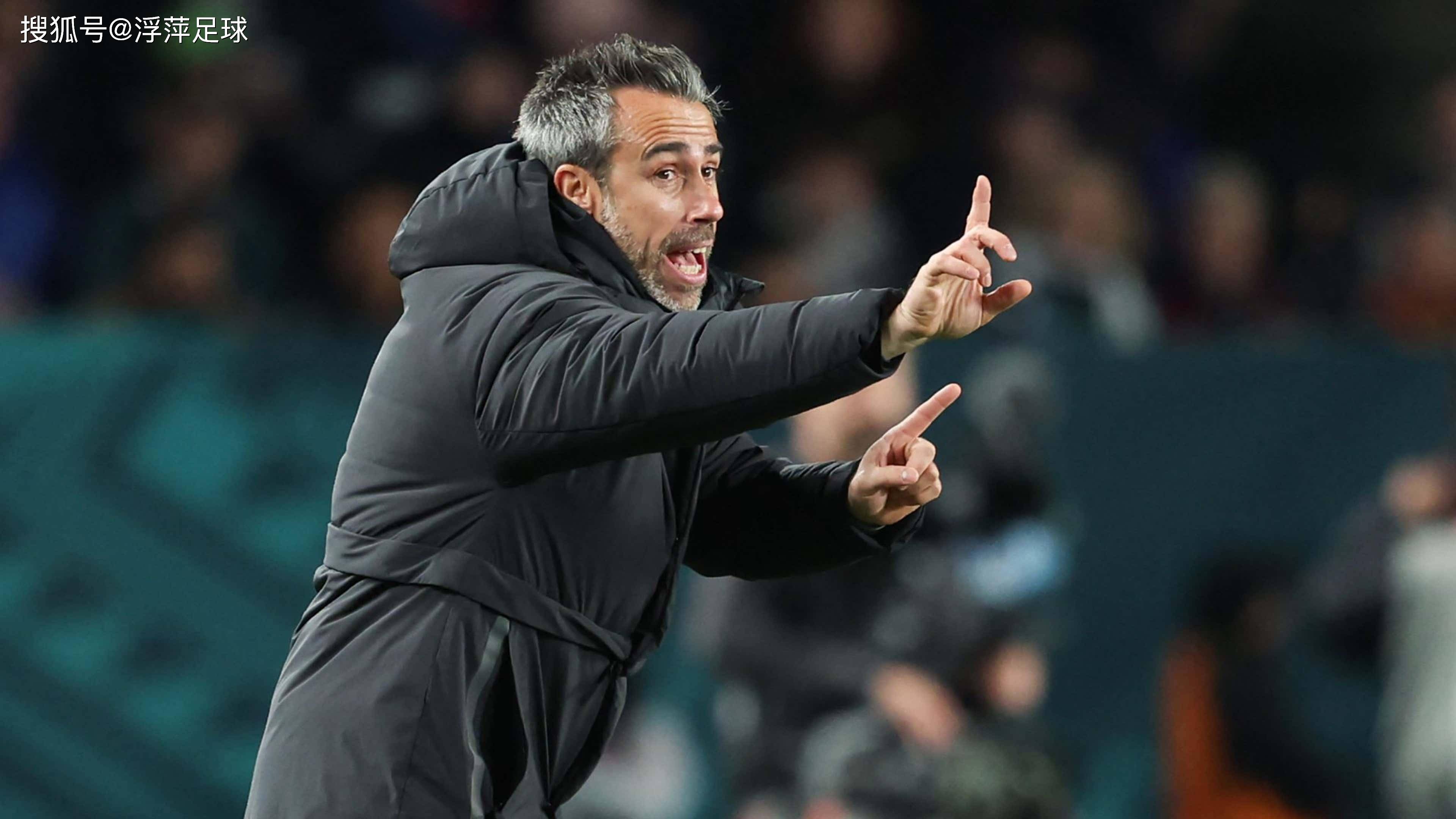 西班牙队教练压力巨大！，浓眉哥遭遇二十持续失利全场沸腾不已的简单介绍爱游戏体育在线登录